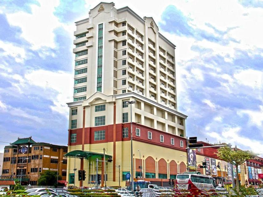 Summit Signature Hotel Бату Пахат Екстериор снимка